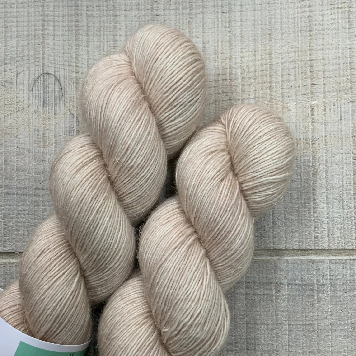 Cosy Posy Yarn Co. Feather