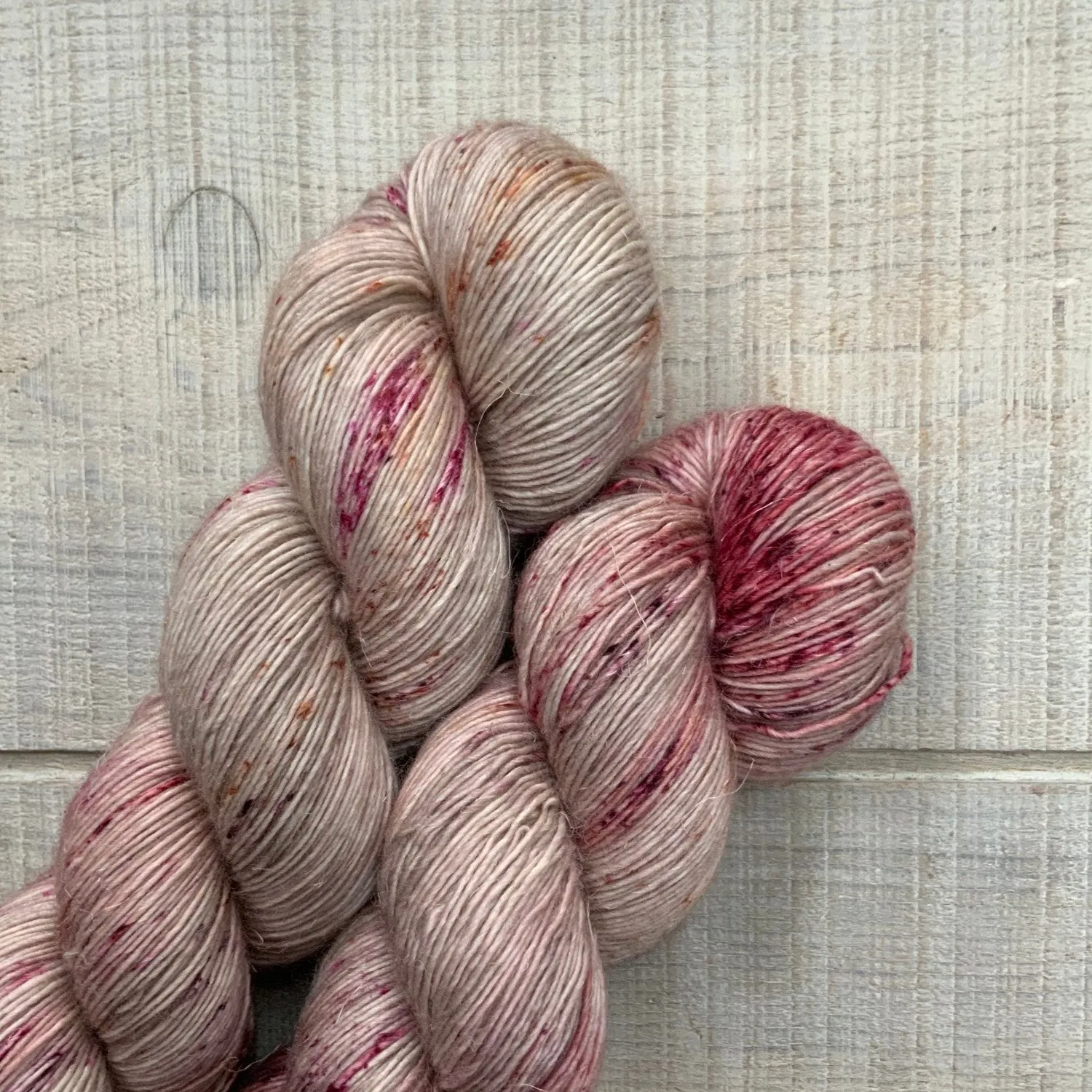 Cosy Posy Yarn Co. Feather