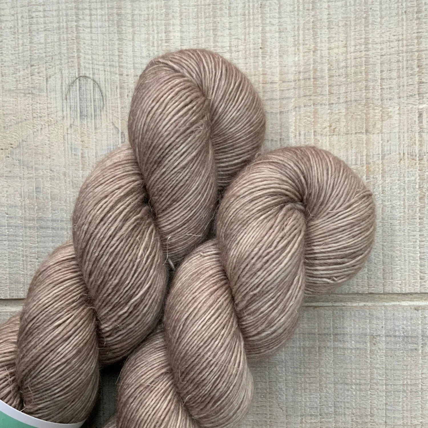 Cosy Posy Yarn Co. Feather