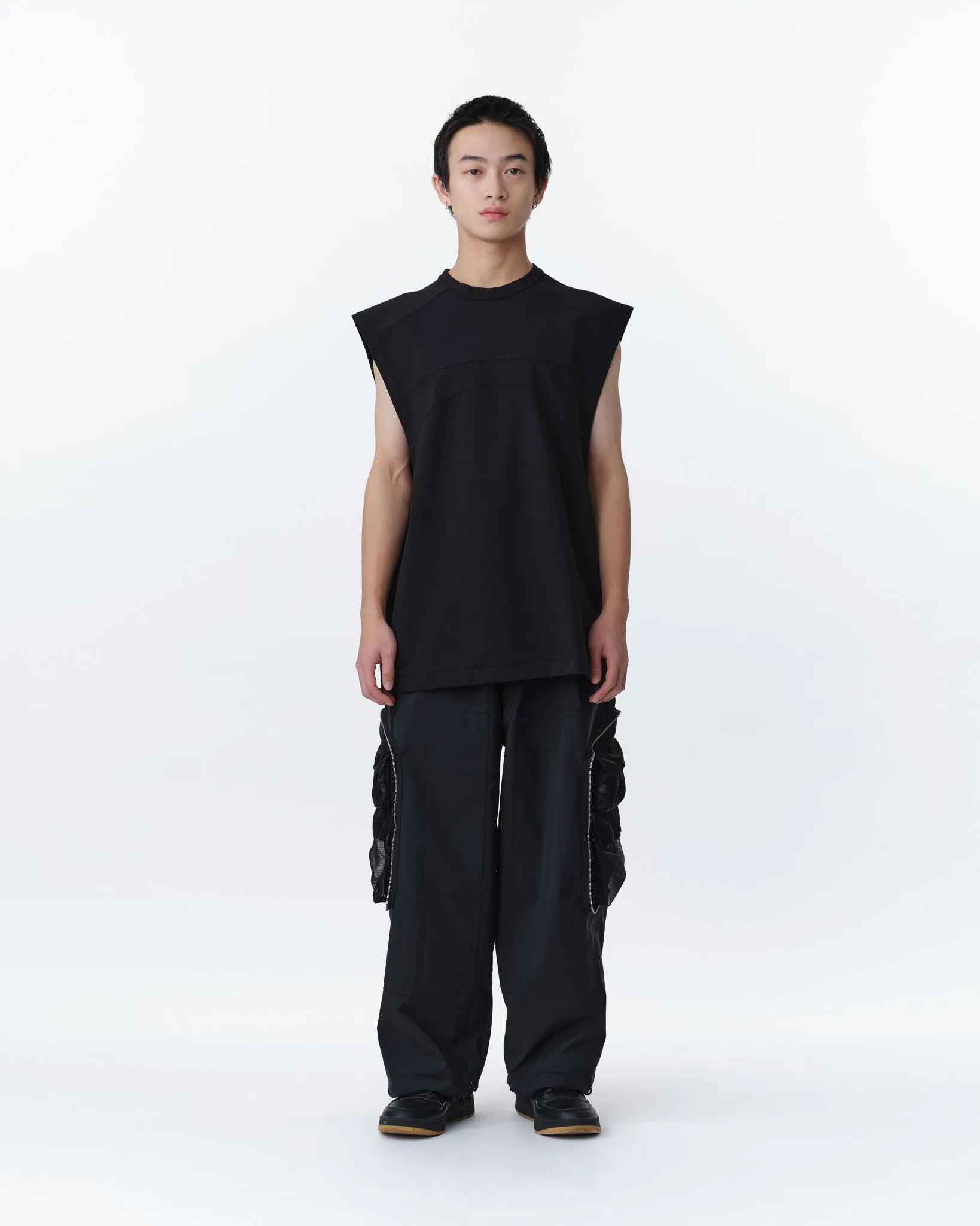 COVERED POCKET CROPPED CARGO PANTS .11【BLACK】