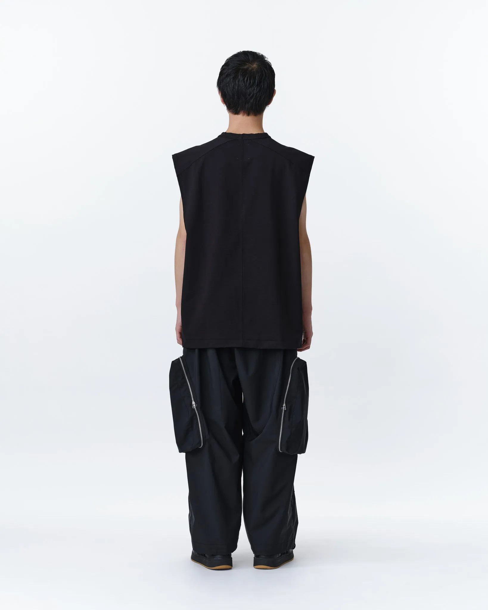 COVERED POCKET CROPPED CARGO PANTS .11【BLACK】