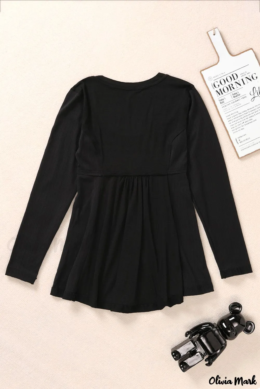 Deanwangkt - Black Babydoll Blouse with Long Sleeves and Solid Color Buttons