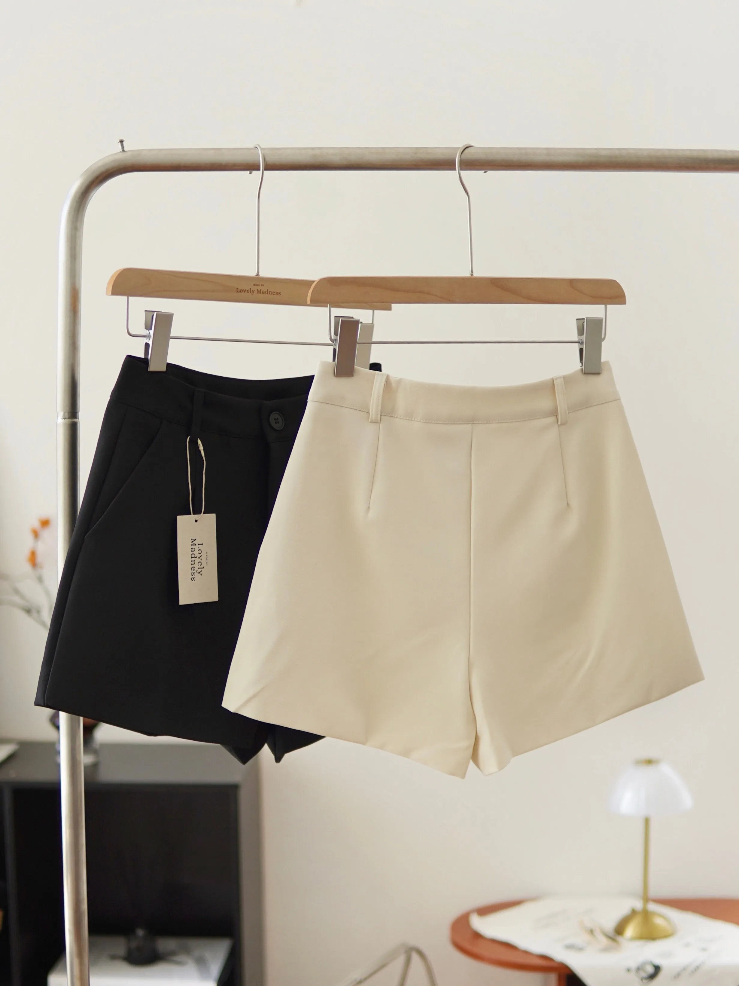 [LM.made] Mitzi Tailored A-line Shorts