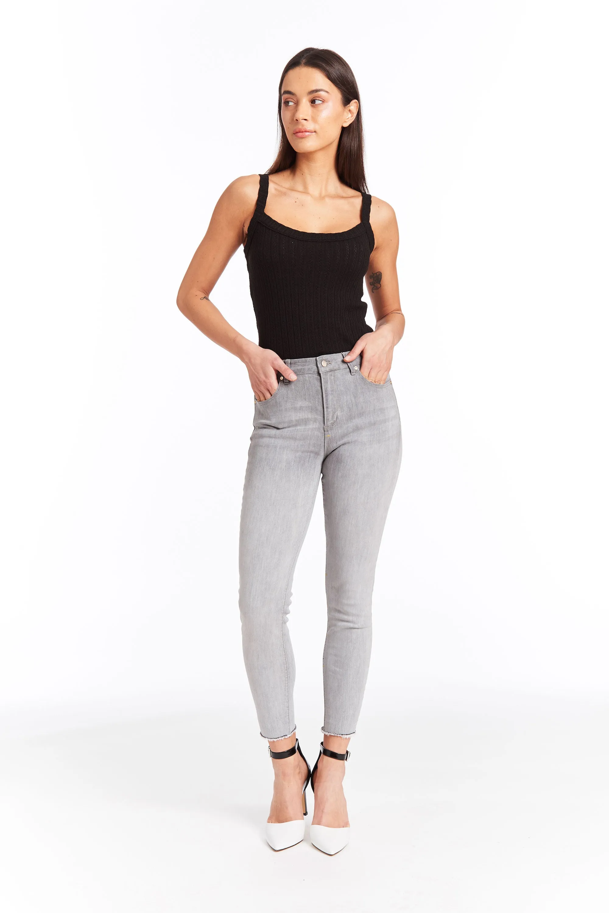 Mona - Fray Hem Skinny Crop